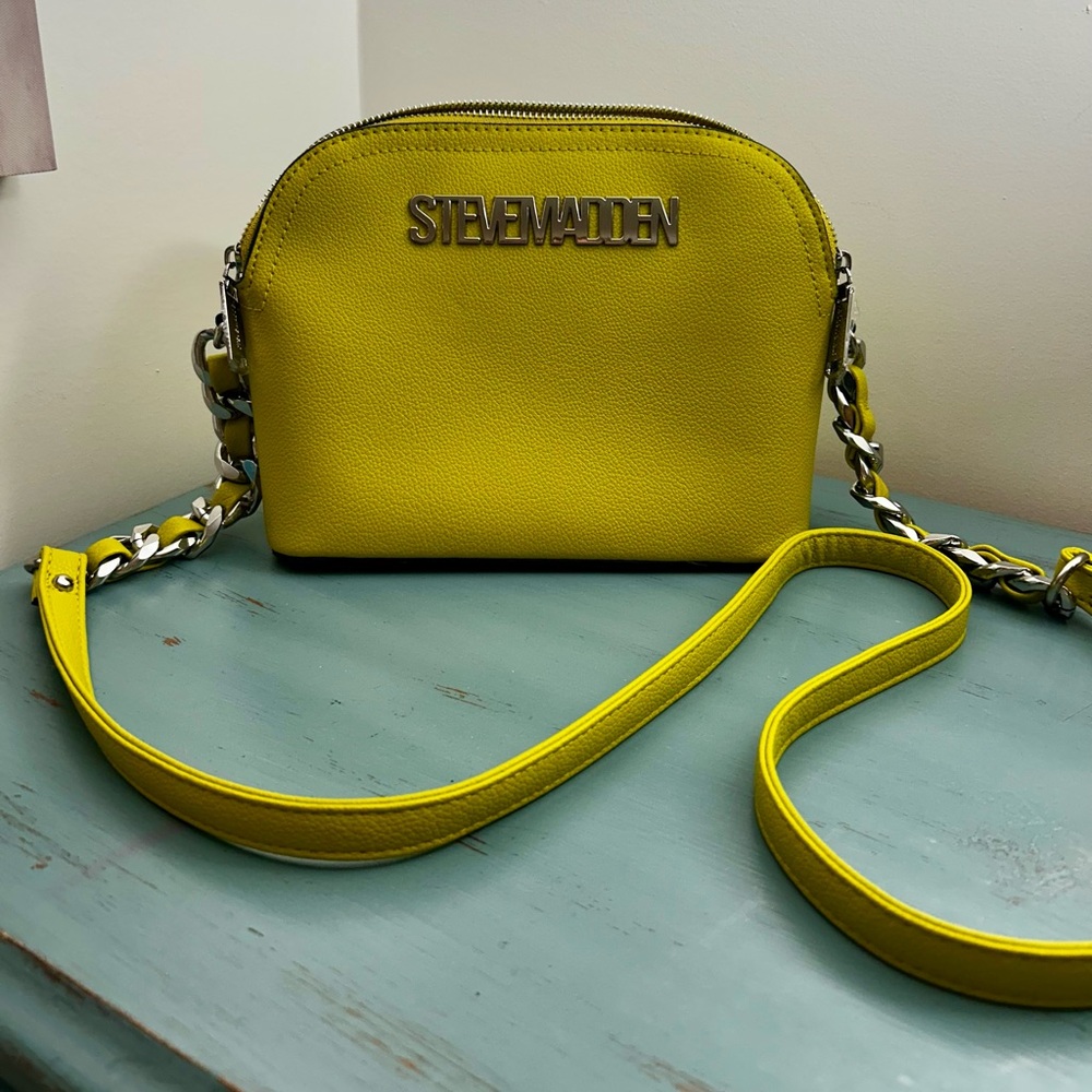 Steve Madden Yellow Chartreuse Bright Bold Lime Green Crossbody Bag New NWOT